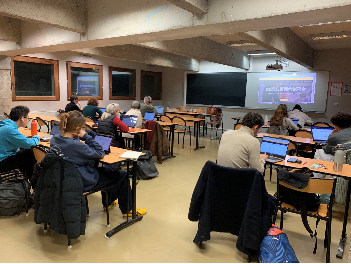 巴黎西岱大学孔子学院 ——HSK Mock 摸底测试顺利开展！(图2)